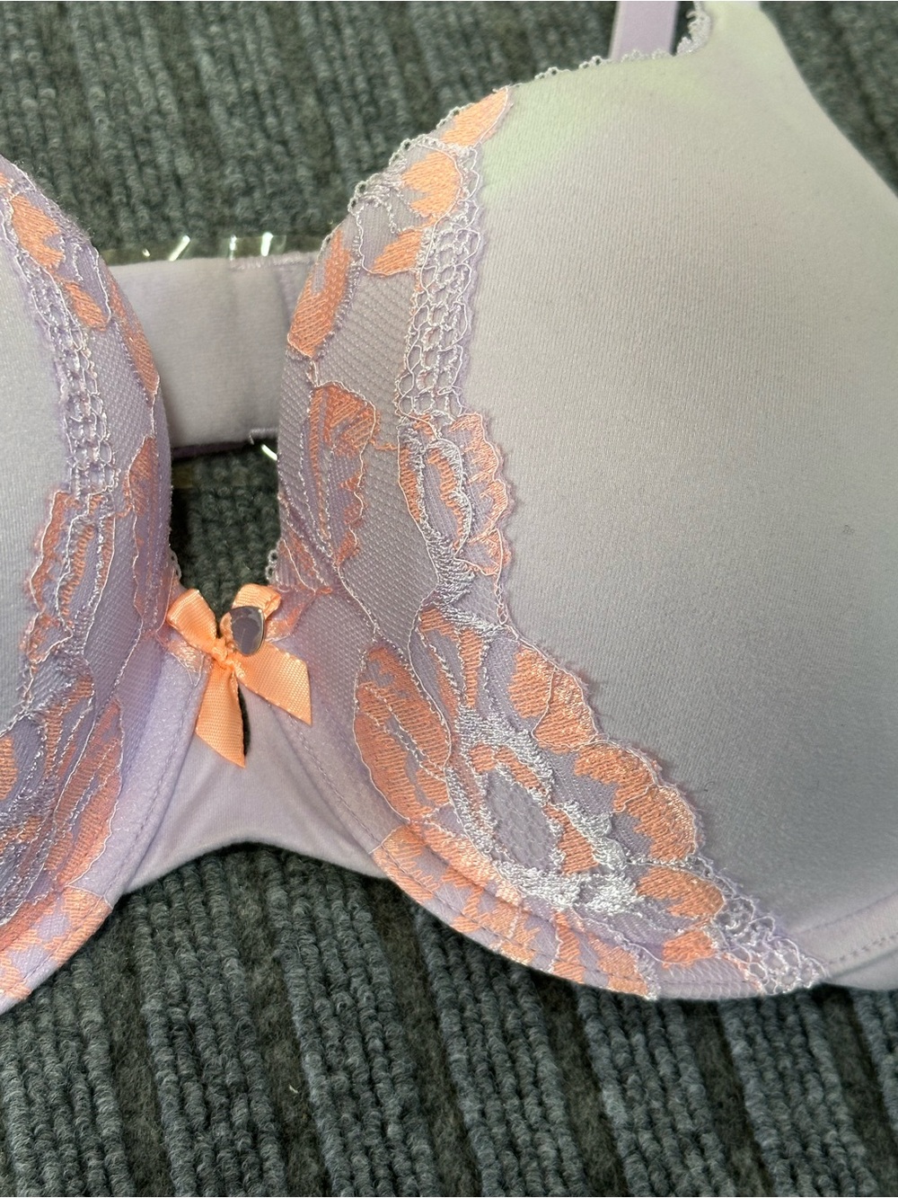 Victoria Secret Perfect Shape Bra 34DD - Picture 2 of 5